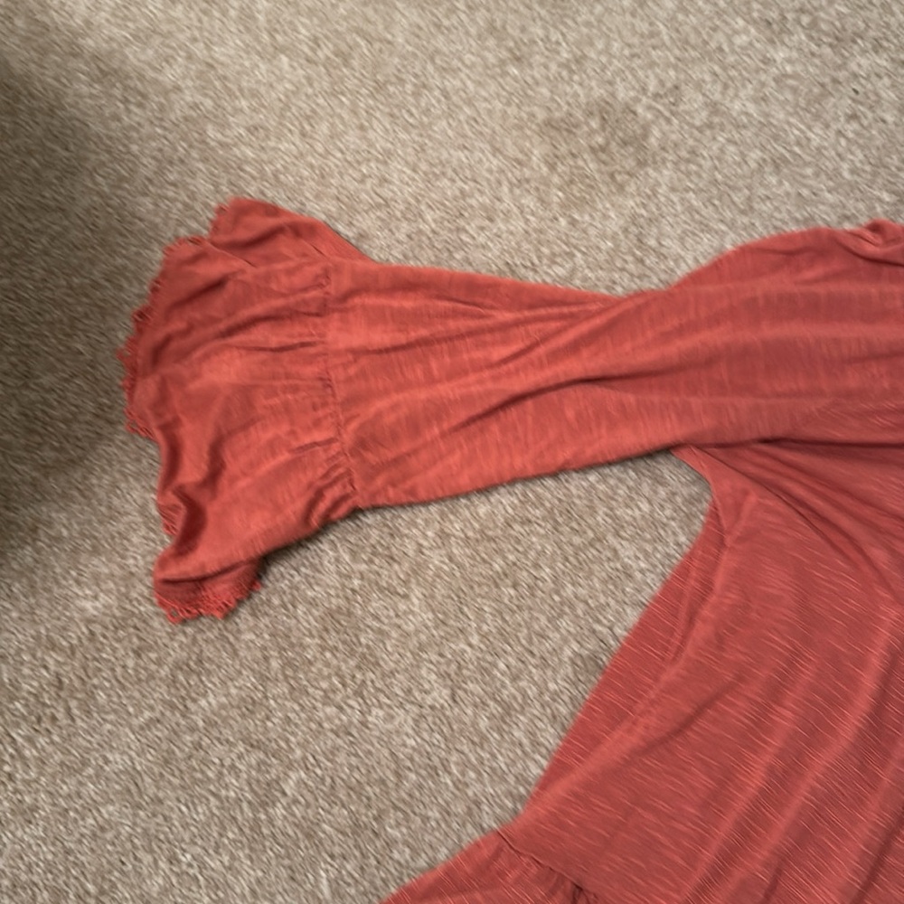 Women's Rust Top - Picture 2 of 4